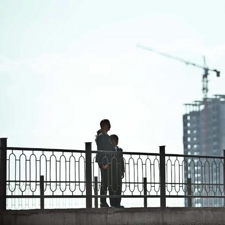体验音乐与动作的完美结合：探索最新版本的‘律动轨迹’游戏，让你身临其境享受节奏魅力